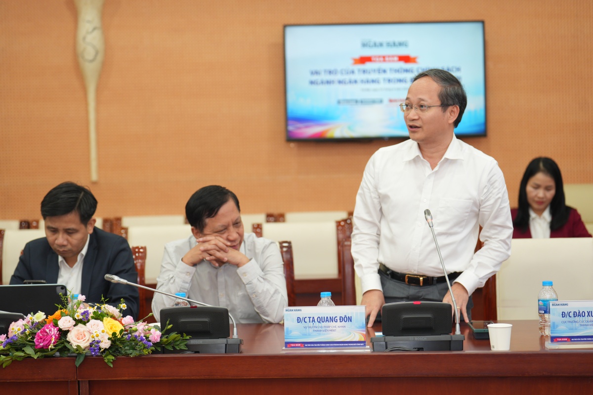 Thông tin cần “đi trước” để định hướng nhận thức và tạo đồng thuận