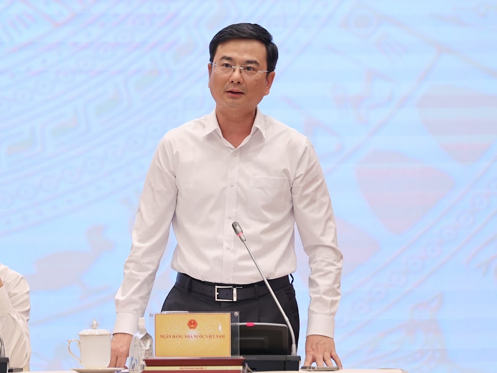 Phó Thống đốc Phạm Thanh Hà trả lời câu hỏi của báo chí về định hướng điều hành chính sách lãi suất - Ảnh: VGP/Nhật Bắc Phó Thống đốc Phạm Thanh Hà trả lời câu hỏi của báo chí về định hướng điều hành chính sách lãi suất - Ảnh: VGP/Nhật Bắc