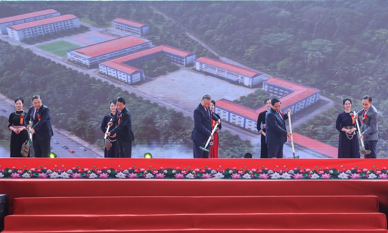 TĂNG TỐC BỨT PHÁ, QUYẾT TÂM THỰC HIỆN THẮNG LỢI NGHỊ QUYẾT ĐẠI HỘI ĐẠI BIỂU TOÀN QUỐC LẦN THỨ XIV CỦA ĐẢNG TĂNG TỐC BỨT PHÁ, QUYẾT TÂM THỰC HIỆN THẮNG LỢI NGHỊ QUYẾT ĐẠI HỘI ĐẠI BIỂU TOÀN QUỐC LẦN THỨ XIV CỦA ĐẢNG