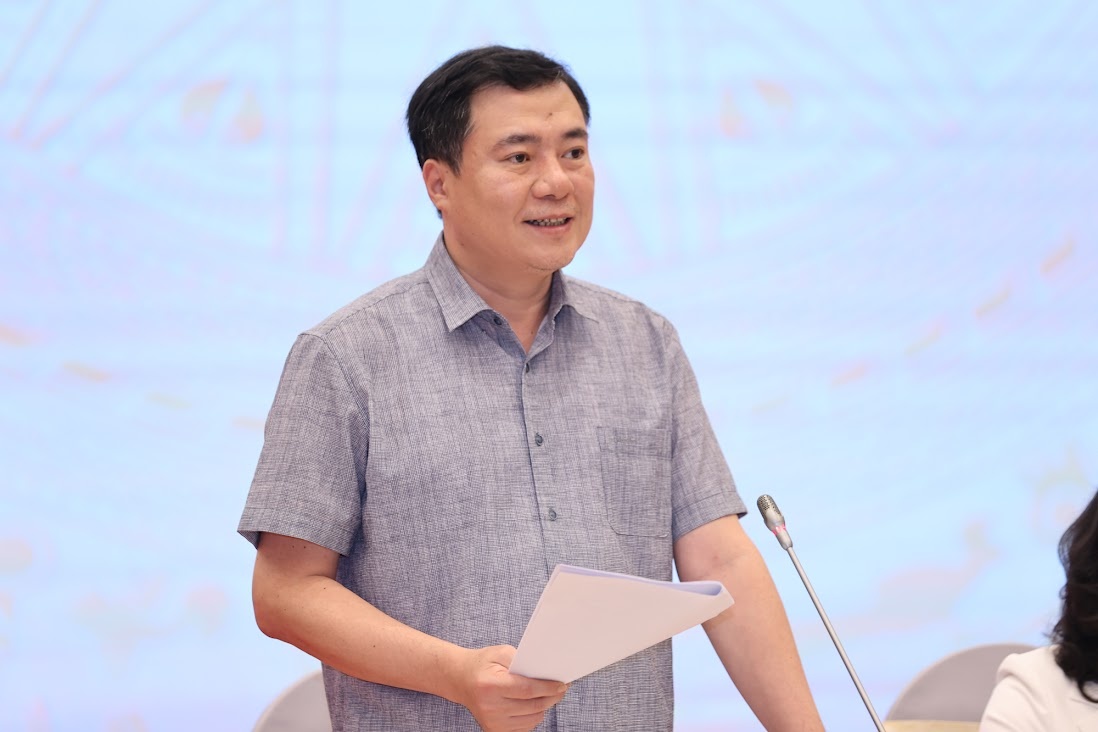 Thứ trưởng Bộ Công Thương Nguyễn Sinh Nhật Tân trả lời các câu hỏi của báo chí tại họp báo Chính phủ thường kỳ tháng 3/2026 - Ảnh: VGP/Nhật Bắc Thứ trưởng Bộ Công Thương Nguyễn Sinh Nhật Tân trả lời các câu hỏi của báo chí tại họp báo Chính phủ thường kỳ tháng 3/2026 - Ảnh: VGP/Nhật Bắc