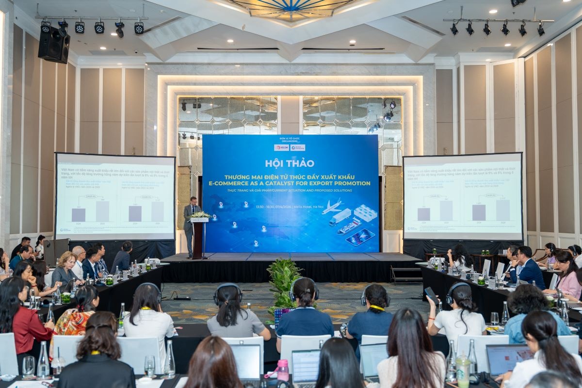 Hội thảo “Thương mại điện tử thúc đẩy xuất khẩu - Thực trạng và giải pháp” Hội thảo “Thương mại điện tử thúc đẩy xuất khẩu - Thực trạng và giải pháp”