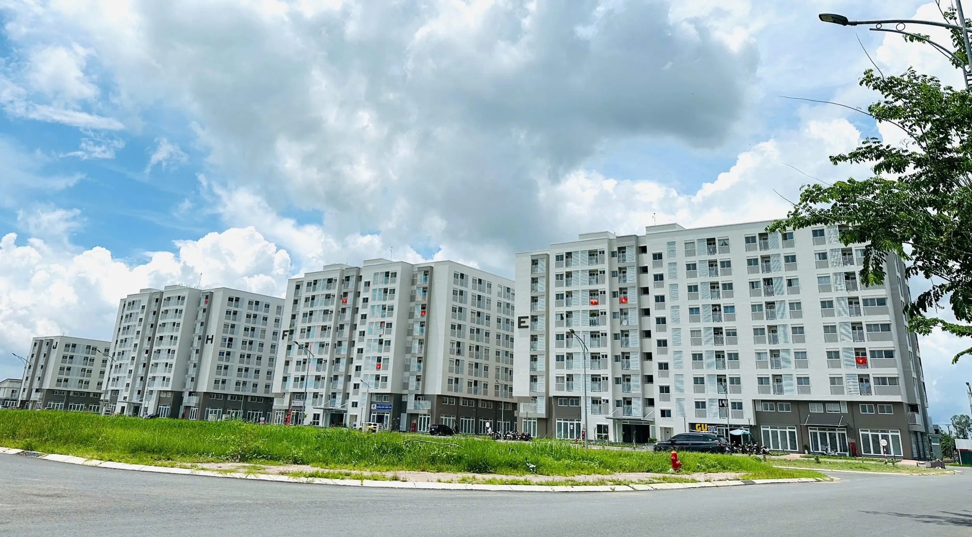 Nâng mức trần thu nhập được mua nhà ở xã hội lên 25 triệu đồng/tháng từ 7/4/2026 Nâng mức trần thu nhập được mua nhà ở xã hội lên 25 triệu đồng/tháng từ 7/4/2026
