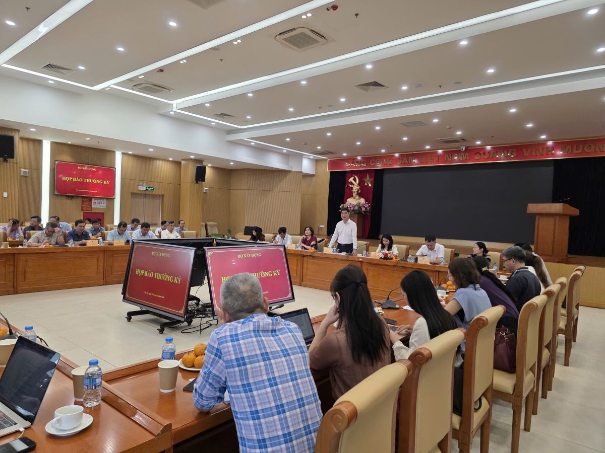 Họp báo thường kỳ năm 2026 của Bộ Xây dựng
