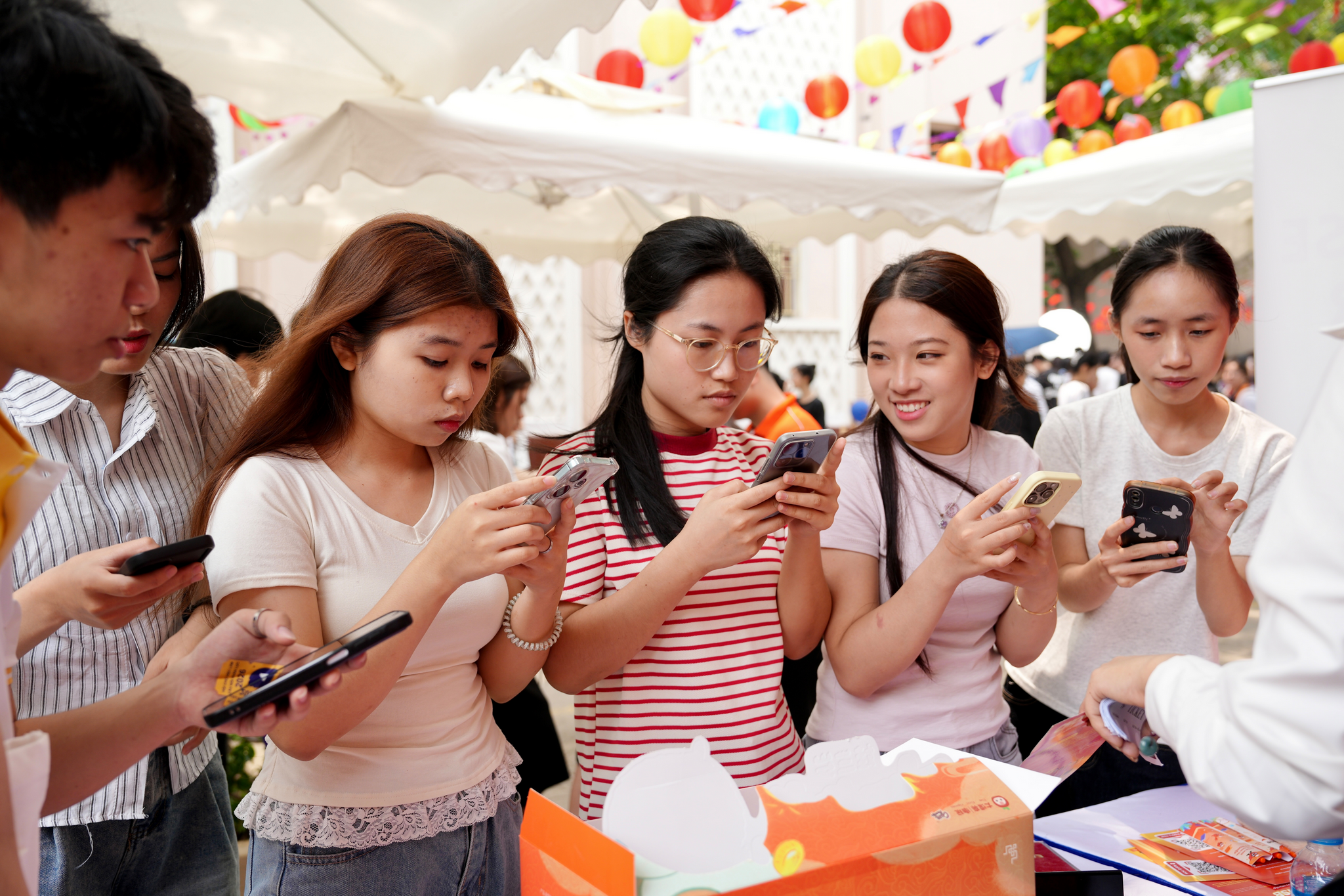 Hội chợ việc làm - Cầu nối nhân lực 2026: Mở rộng cơ hội kết nối sinh viên với nhà tuyển dụng Hội chợ việc làm - Cầu nối nhân lực 2026: Mở rộng cơ hội kết nối sinh viên với nhà tuyển dụng