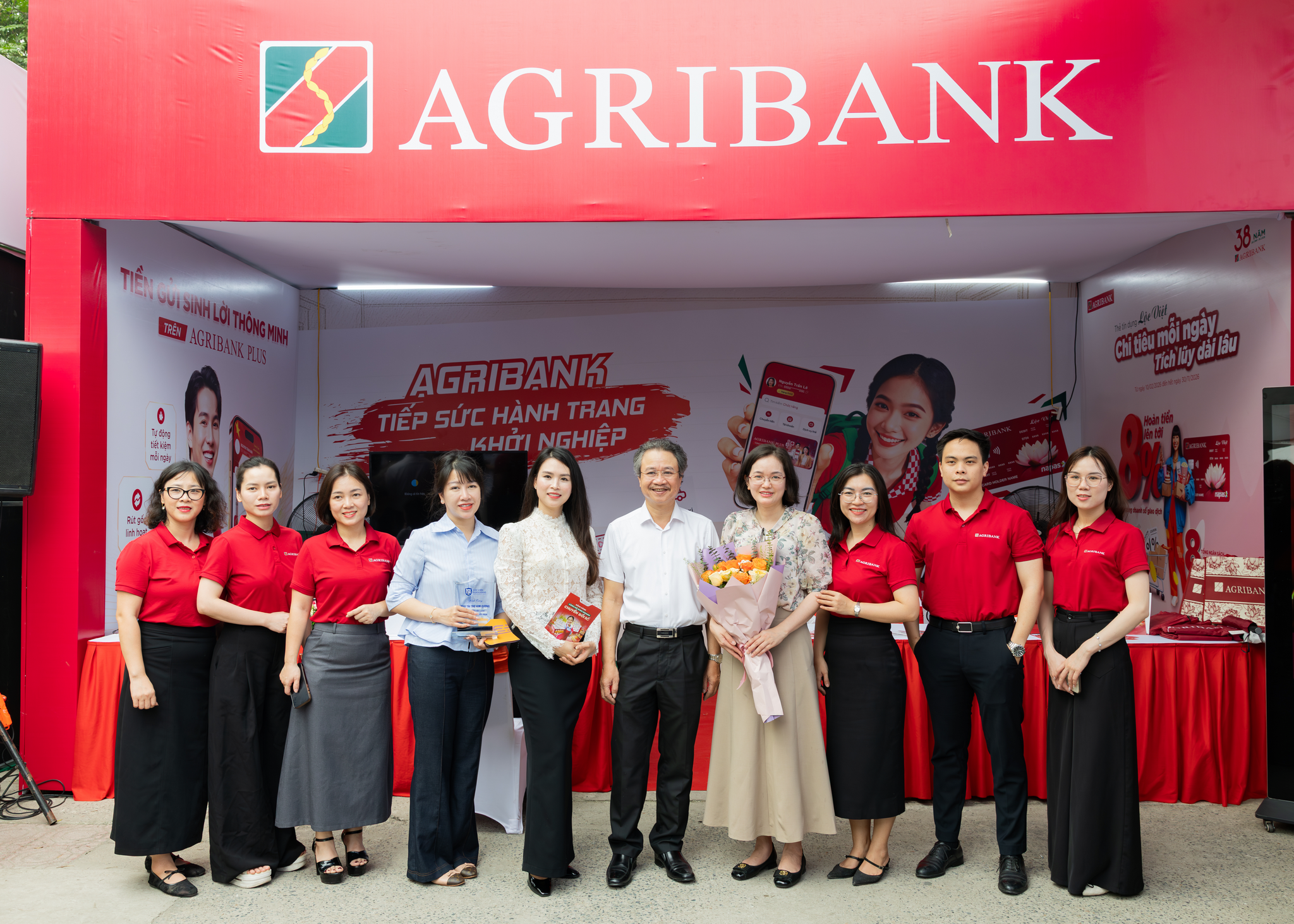 Hội chợ việc làm - Cầu nối nhân lực 2026: Mở rộng cơ hội kết nối sinh viên với nhà tuyển dụng Hội chợ việc làm - Cầu nối nhân lực 2026: Mở rộng cơ hội kết nối sinh viên với nhà tuyển dụng