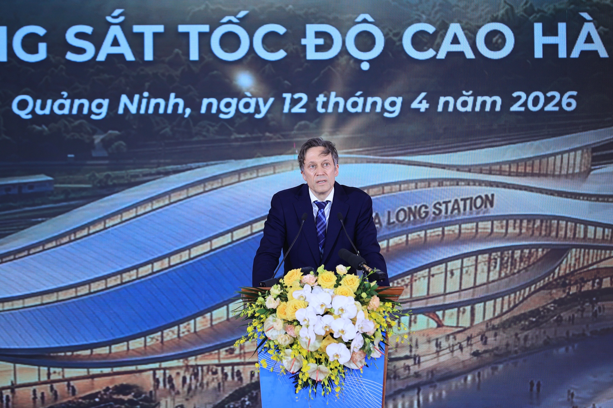 Ông Michael Peter - Tổng giám đốc toàn cầu Tập đoàn Siemens Mobility phát biểu - Ảnh: VGP/Nhật Bắc