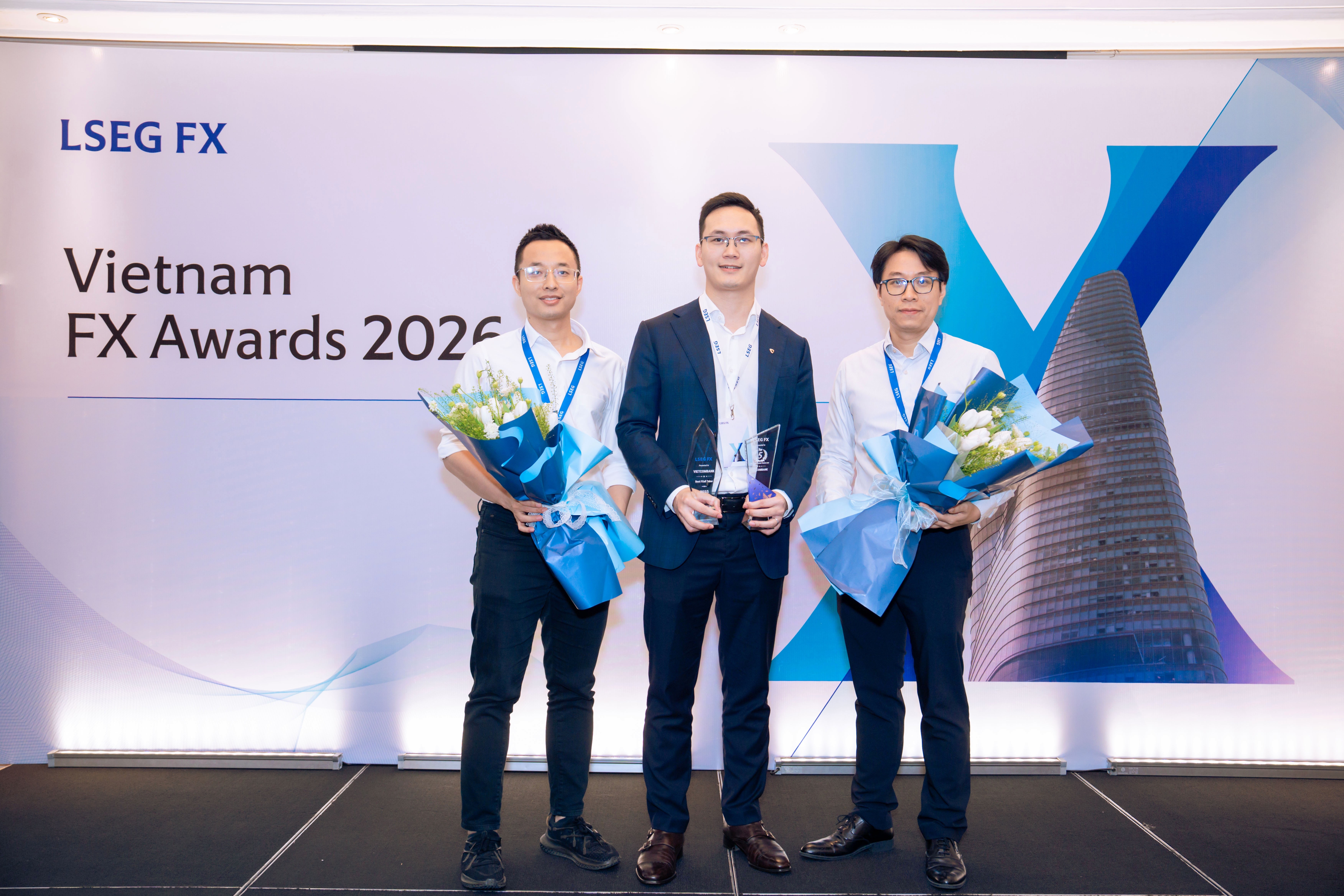 Vietcombank đạt cú đúp danh hiệu “Best FXall Taker” và “Top 5 Matching Volume Traded” năm 2025 Vietcombank đạt cú đúp danh hiệu “Best FXall Taker” và “Top 5 Matching Volume Traded” năm 2025