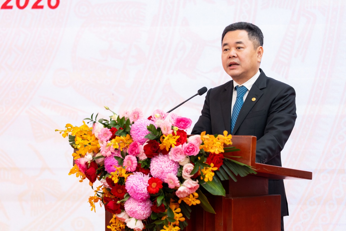 Hệ thống ngân hàng phát triển mạnh mẽ, tiếp sức cho các tập đoàn kinh tế vươn tầm Hệ thống ngân hàng phát triển mạnh mẽ, tiếp sức cho các tập đoàn kinh tế vươn tầm
