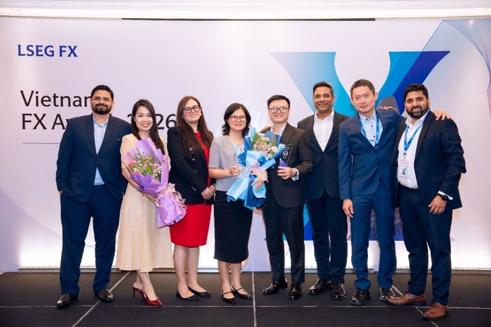 Eximbank được LSEG trao giải cao nhất “Best Market Maker”, khẳng định năng lực trên thị trường ngoại hối Eximbank được LSEG trao giải cao nhất “Best Market Maker”, khẳng định năng lực trên thị trường ngoại hối