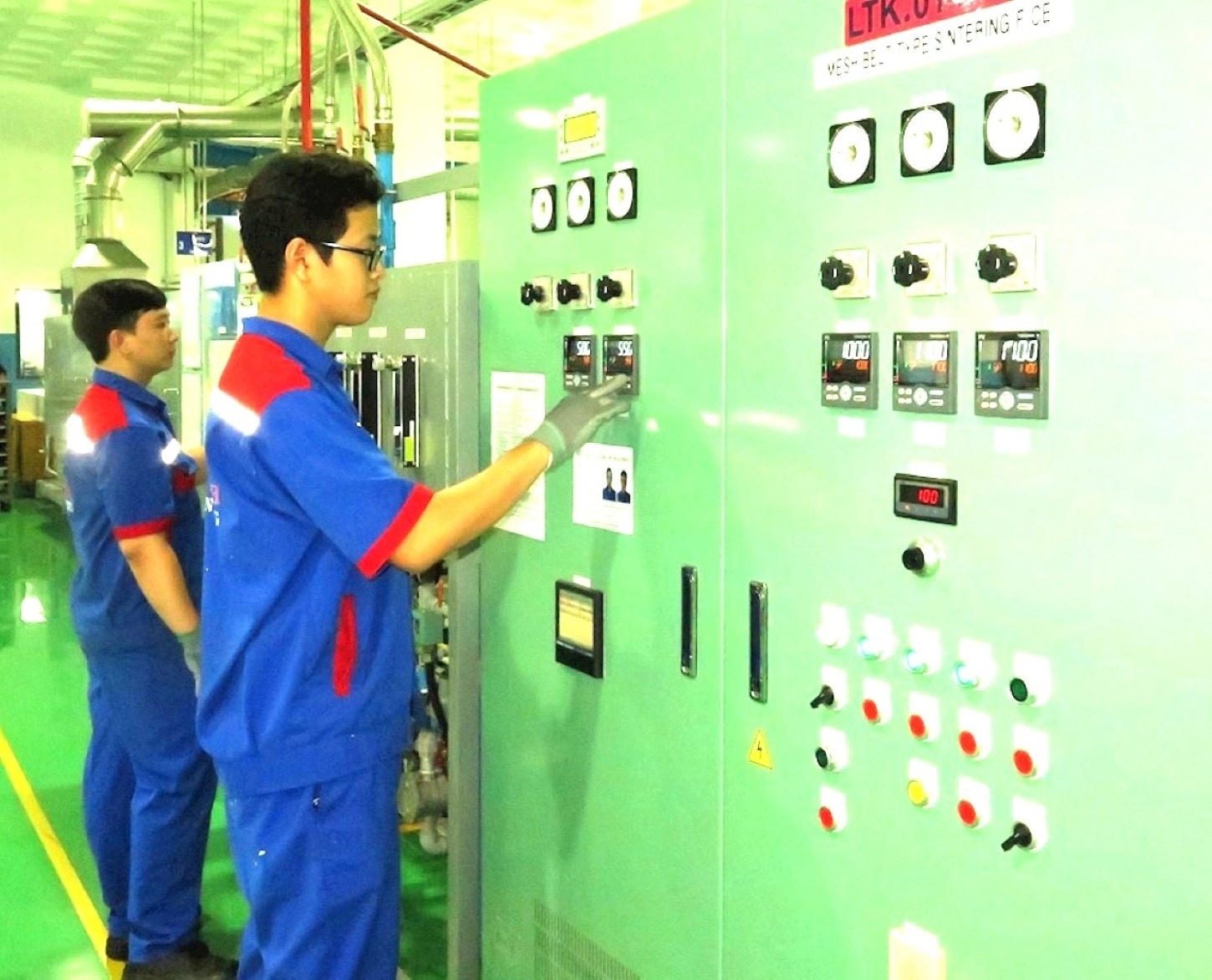 Ngành cơ khí TP. Hồ Chí Minh trước “cửa sổ cơ hội” trong chuỗi cung ứng toàn cầu Ngành cơ khí TP. Hồ Chí Minh trước “cửa sổ cơ hội” trong chuỗi cung ứng toàn cầu