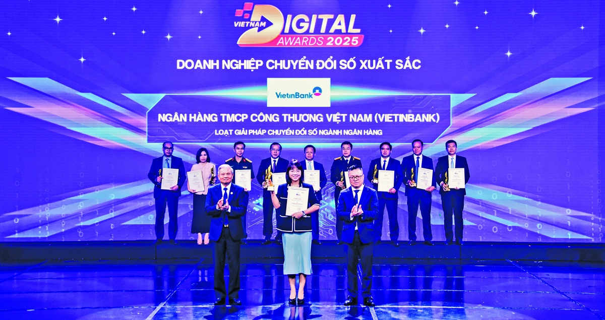 VietinBank vinh dự đạt giải thưởng Doanh nghiệp Chuyển đổi số xuất sắc 2025