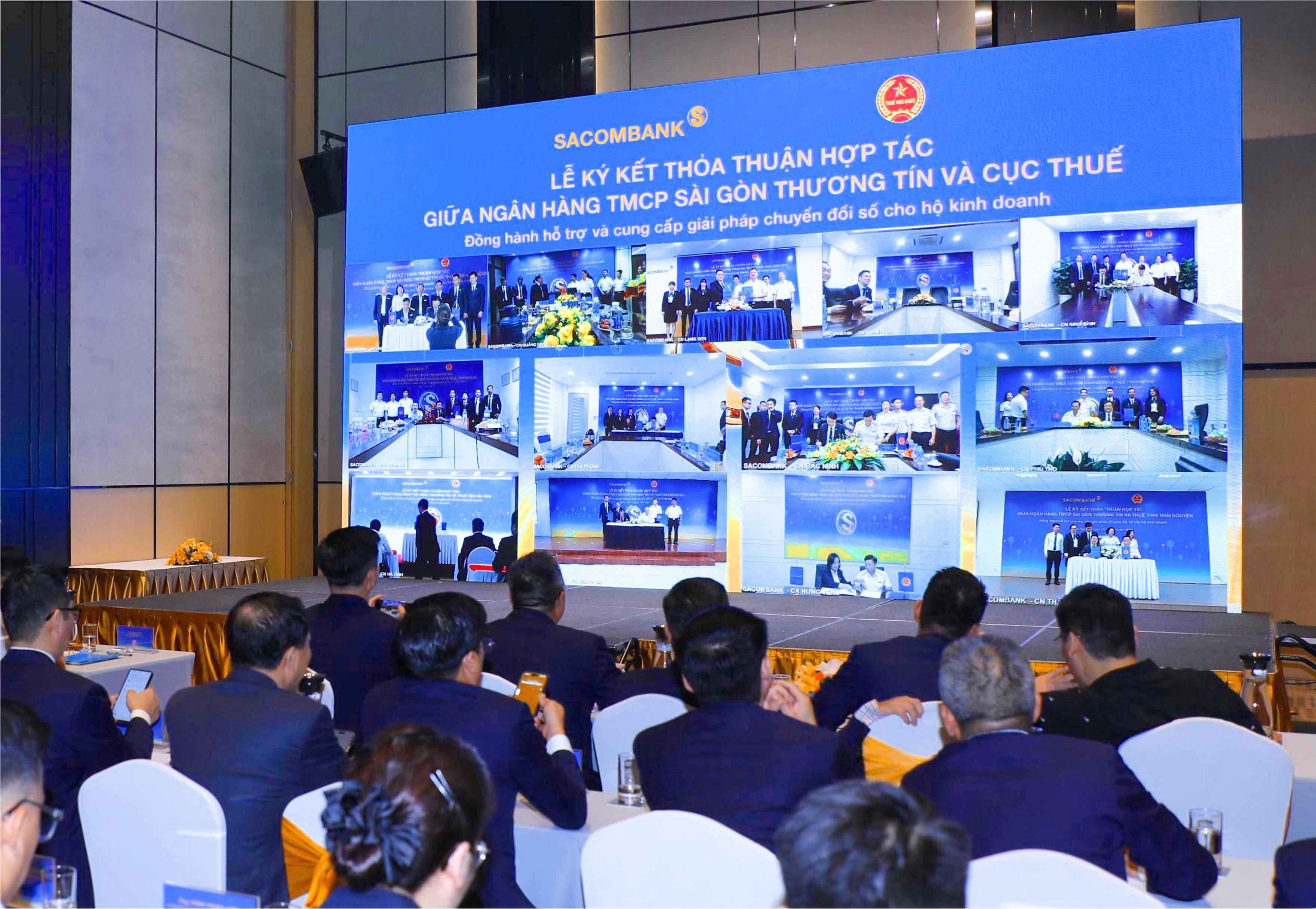 Nghi thức ký kết được kết nối trực tuyến với 14 điểm cầu Thuế các tỉnh, thành phố trên cả nước