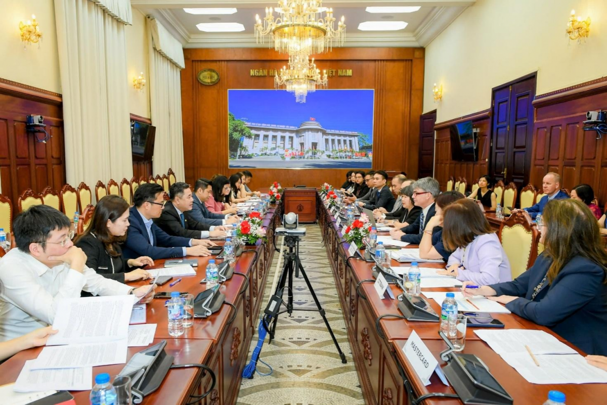 Phó Thống đốc Nguyễn Ngọc Cảnh tiếp Hội đồng Kinh doanh Hoa Kỳ – ASEAN (US-ABC) Phó Thống đốc Nguyễn Ngọc Cảnh tiếp Hội đồng Kinh doanh Hoa Kỳ – ASEAN (US-ABC)