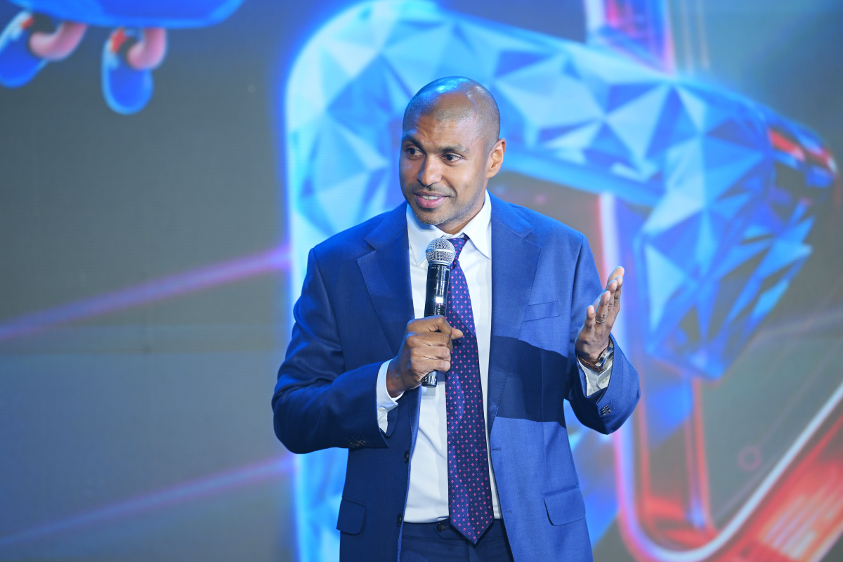 Ông Niraan De Silva – Phó Chủ tịch Hội đồng Quản trị VNPAY chia sẻ tại sự kiện VnShop NEXT 2026 Ông Niraan De Silva – Phó Chủ tịch Hội đồng Quản trị VNPAY chia sẻ tại sự kiện VnShop NEXT 2026