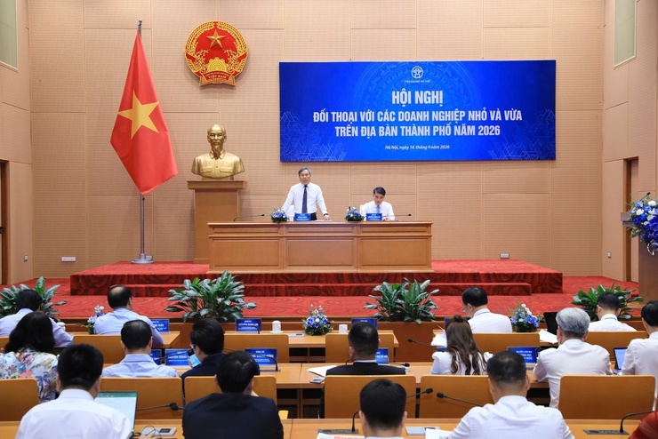 Hội nghị đối thoại với doanh nghiệp nhỏ và vừa năm 2026 do Chủ tịch UBND thành phố Hà Nội Vũ Đại Thắng chủ trì 