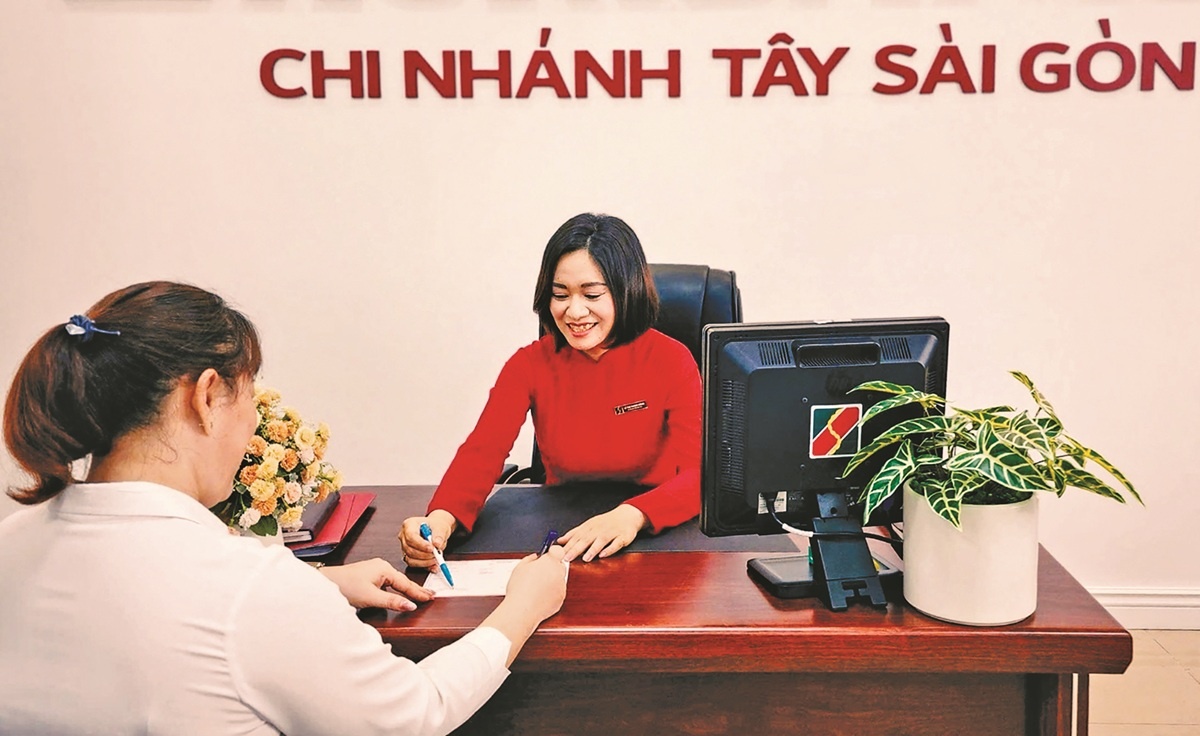 Giao dịch xanh đang trở thành xu thế mới của các quầy giao dịch ngân hàng Giao dịch xanh đang trở thành xu thế mới của các quầy giao dịch ngân hàng