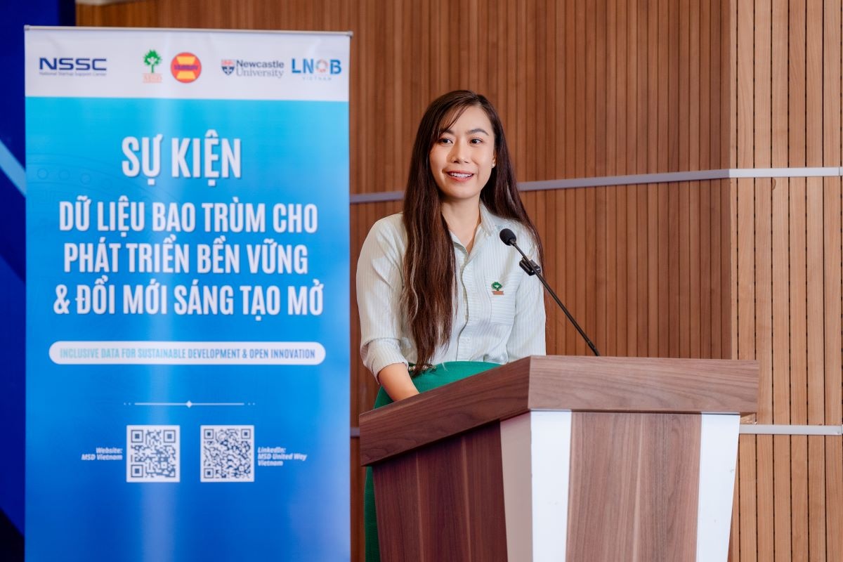 Bà Nguyễn Phương Linh - Viện trưởng Viện Nghiên cứu Quản lý Phát triển bền vững (MSD) phát biểu Bà Nguyễn Phương Linh - Viện trưởng Viện Nghiên cứu Quản lý Phát triển bền vững (MSD) phát biểu