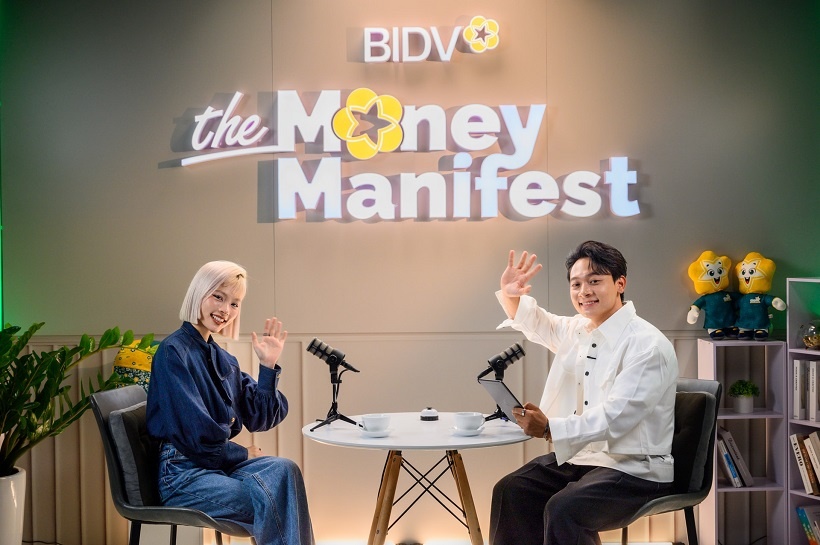 Podcast tài chính dành cho giới trẻ The Money Manifest với dàn khách mời là những KOL/KOC quen thuộc với giới trẻ đã gây ấn tượng với giám khảo The Stevie Awards Podcast tài chính dành cho giới trẻ The Money Manifest với dàn khách mời là những KOL/KOC quen thuộc với giới trẻ đã gây ấn tượng với giám khảo The Stevie Awards