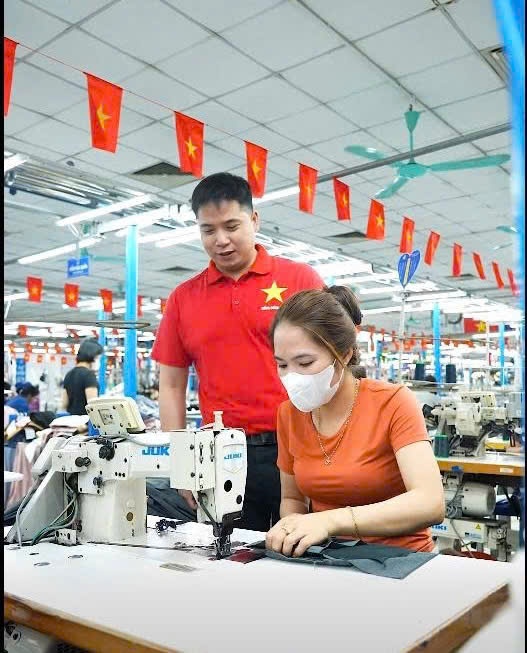 Trước biến động toàn cầu, May 10 không chỉ giữ đơn hàng mà còn chuyển hướng nâng giá trị, kiểm soát chi phí Trước biến động toàn cầu, May 10 không chỉ giữ đơn hàng mà còn chuyển hướng nâng giá trị, kiểm soát chi phí