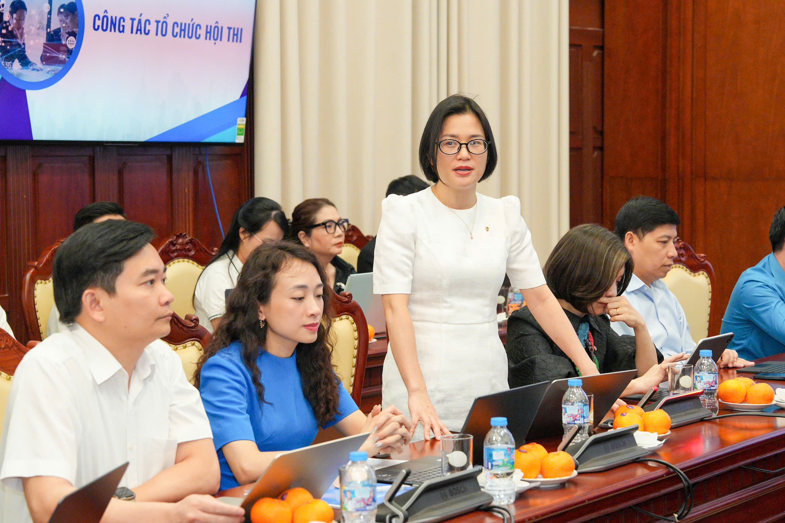 Khơi dậy tinh thần đổi mới sáng tạo trong đội ngũ cán bộ, người lao động ngành Ngân hàng
