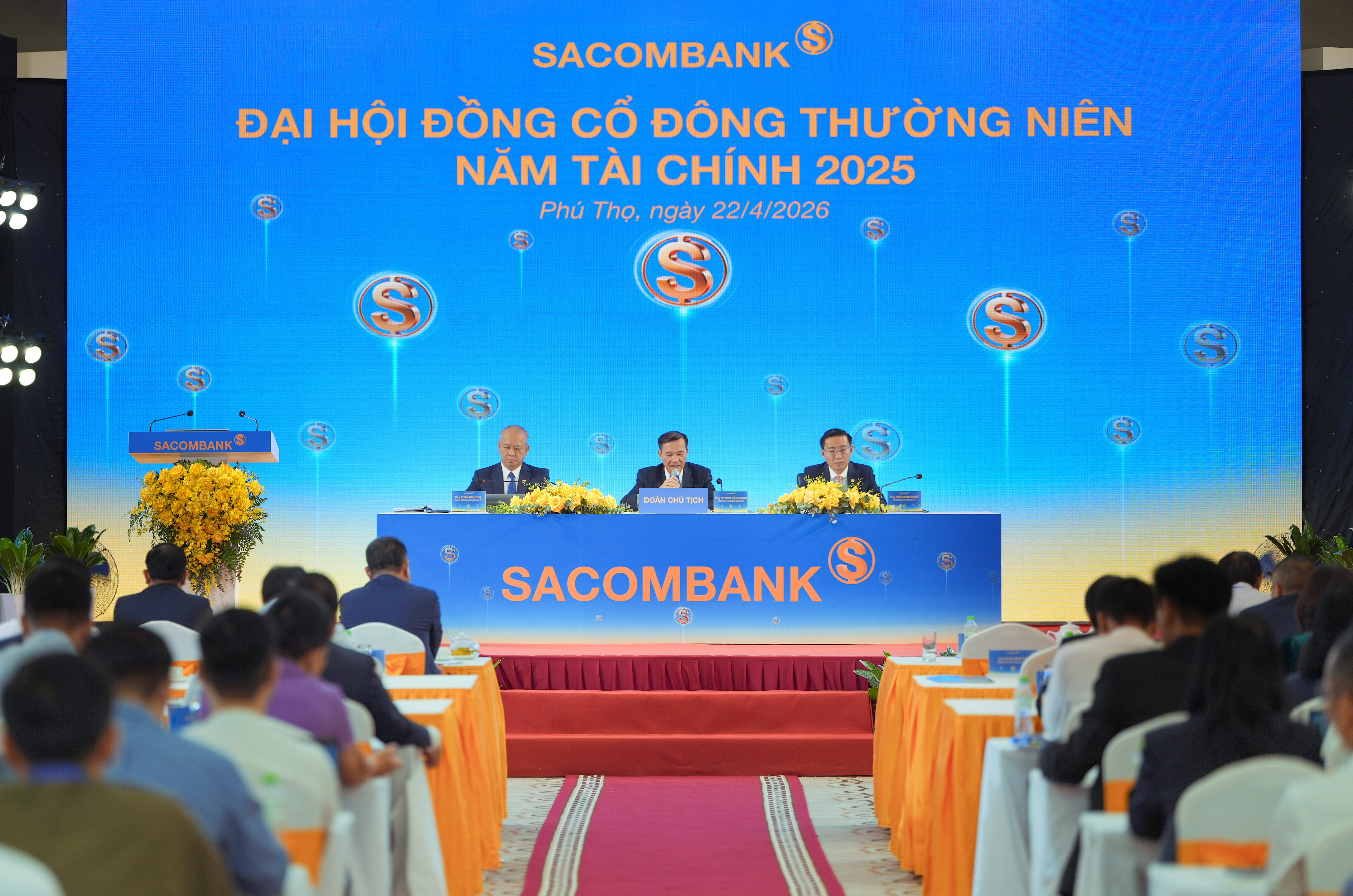 Đoàn chủ tọa Đại hội Đoàn chủ tọa Đại hội