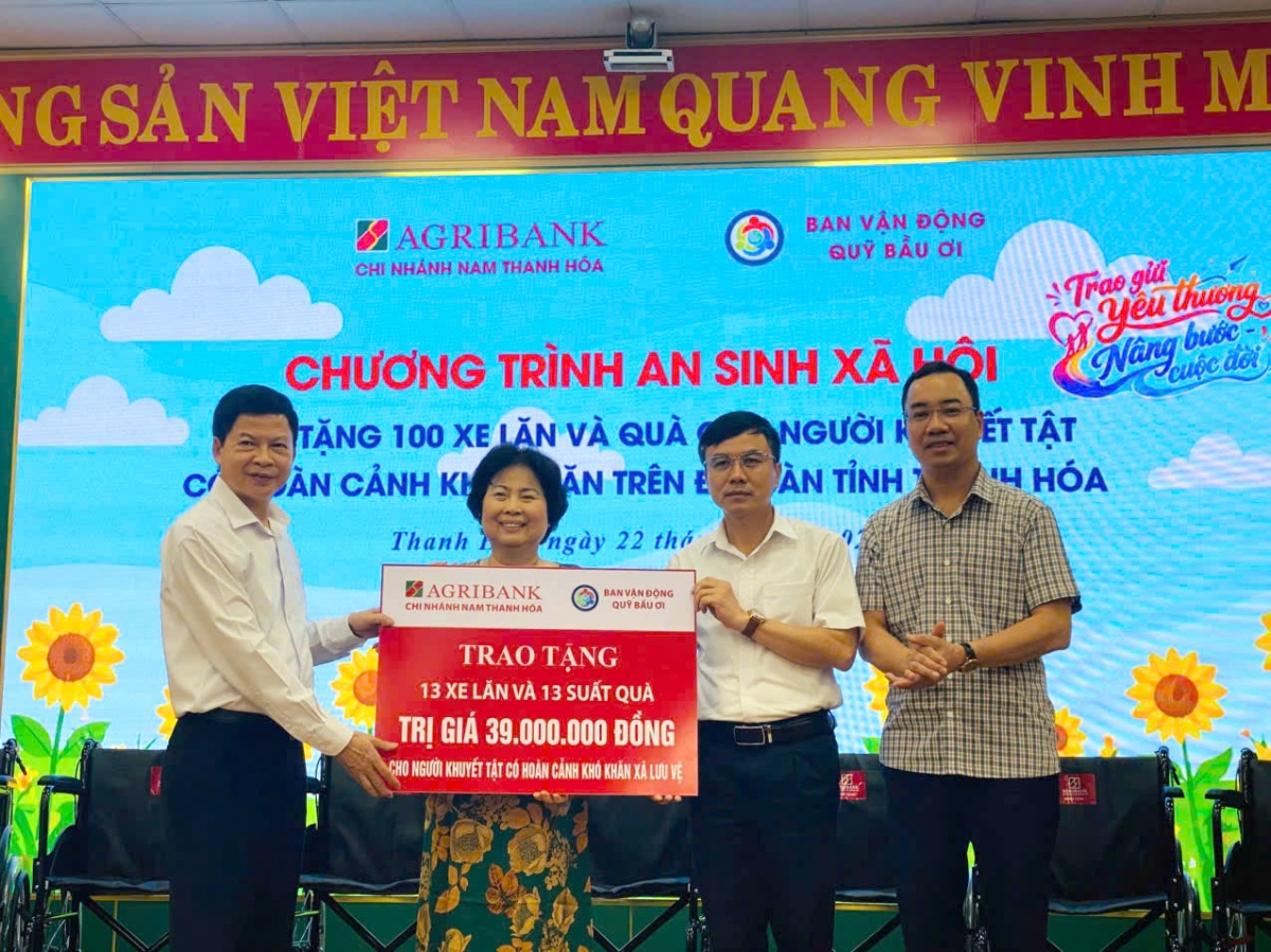 Lan tỏa yêu thương: Agribank tiếp sức người khuyết tật vươn lên