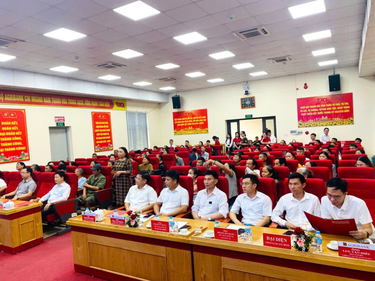 Lan tỏa yêu thương: Agribank tiếp sức người khuyết tật vươn lên