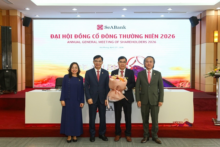 ĐHĐCĐ thường niên 2026: SeABank chốt trả cổ tức 20,5%, tăng vốn lên 34.688 tỷ đồng ĐHĐCĐ thường niên 2026: SeABank chốt trả cổ tức 20,5%, tăng vốn lên 34.688 tỷ đồng