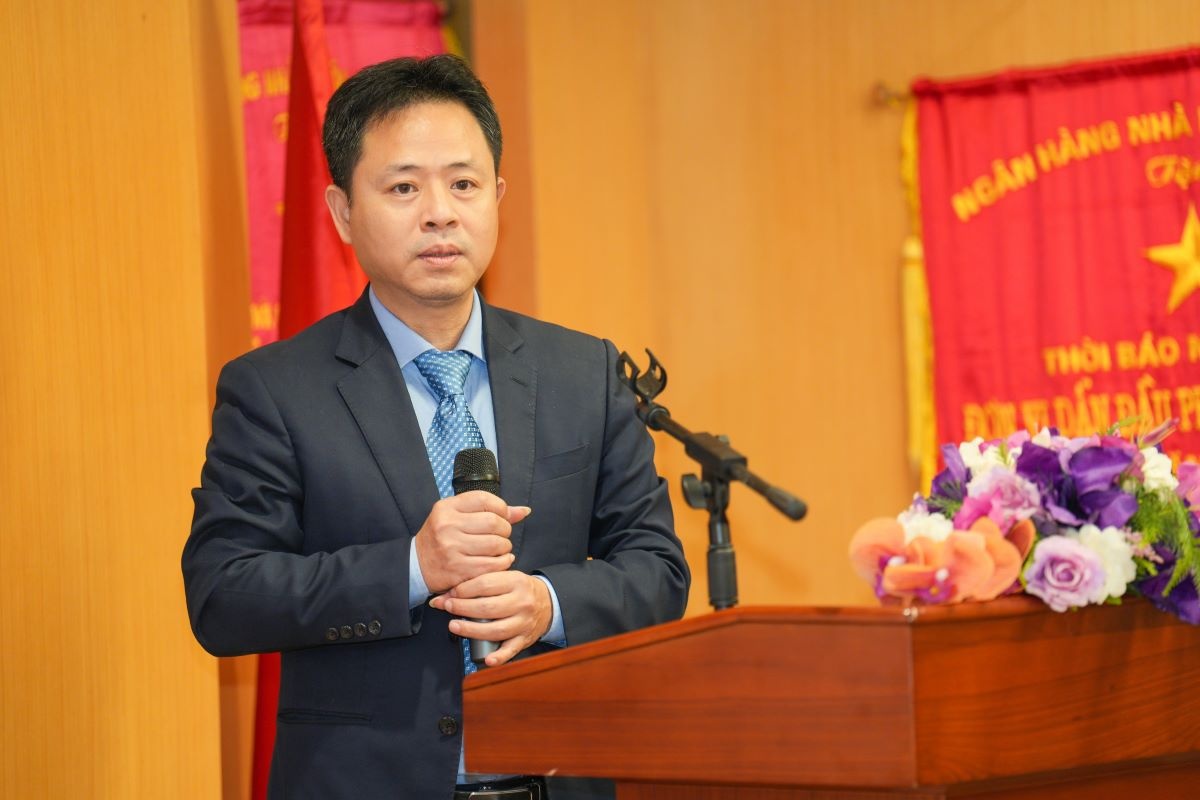 Đồng chí Nguyễn Xuân Hải-Quyền Tổng biên tập Thời báo Ngân hàng