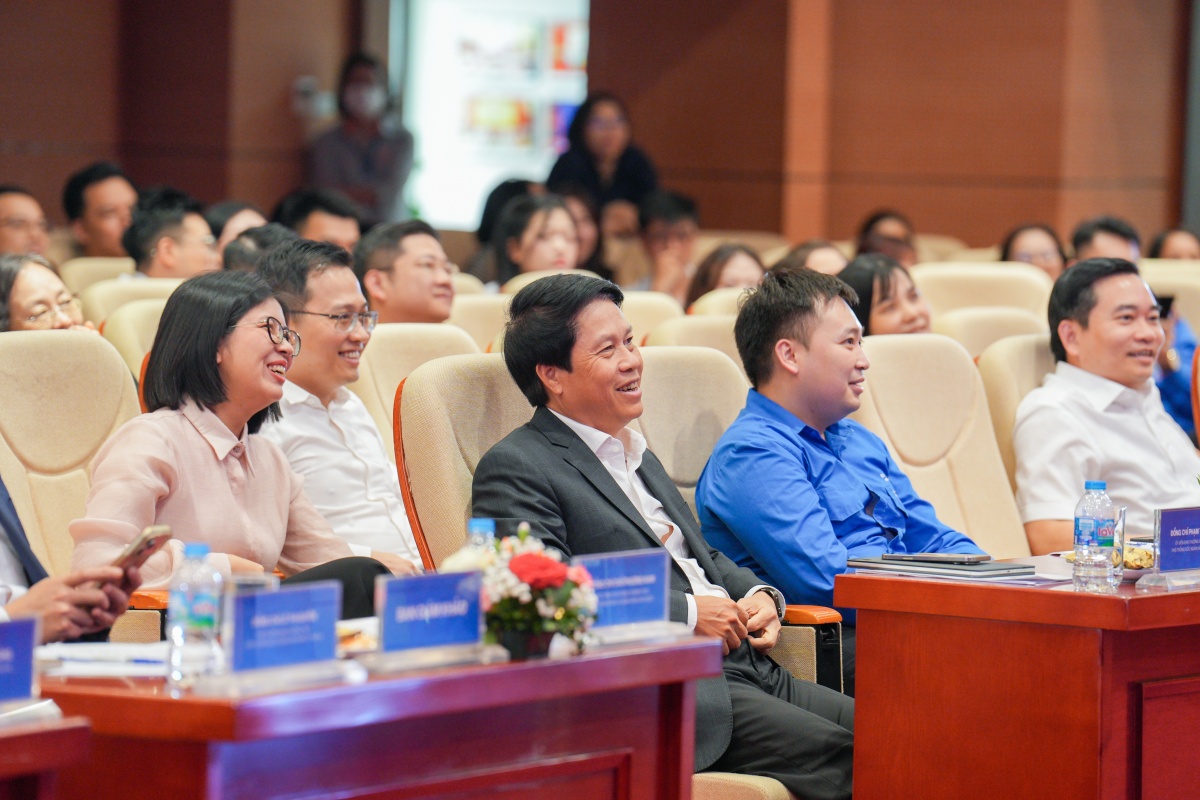 Thanh niên Ngân hàng Trung ương: Tiếp bước truyền thống, kiến tạo tương lai Thanh niên Ngân hàng Trung ương: Tiếp bước truyền thống, kiến tạo tương lai