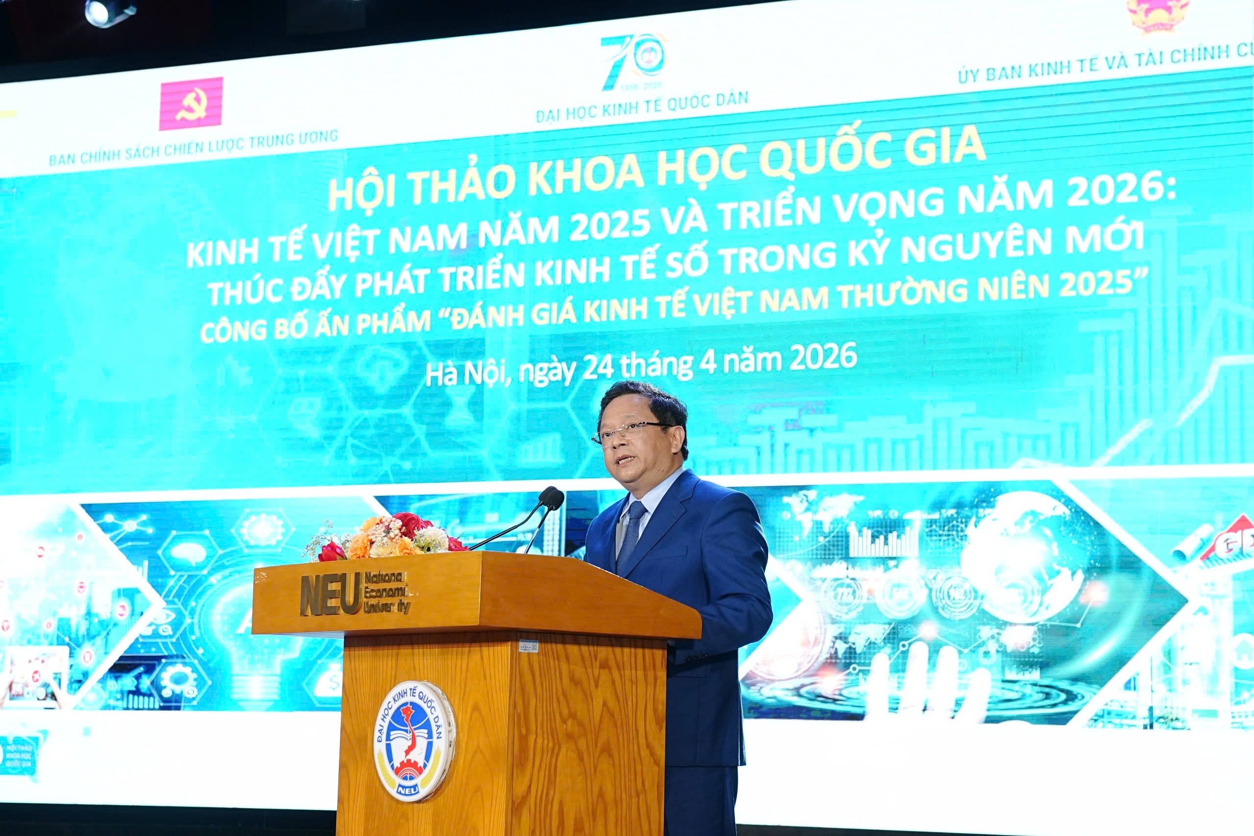 Kinh tế số không chỉ là đưa công nghệ vào nền kinh tế, mà phải thay đổi cách thức vận hành Kinh tế số không chỉ là đưa công nghệ vào nền kinh tế, mà phải thay đổi cách thức vận hành