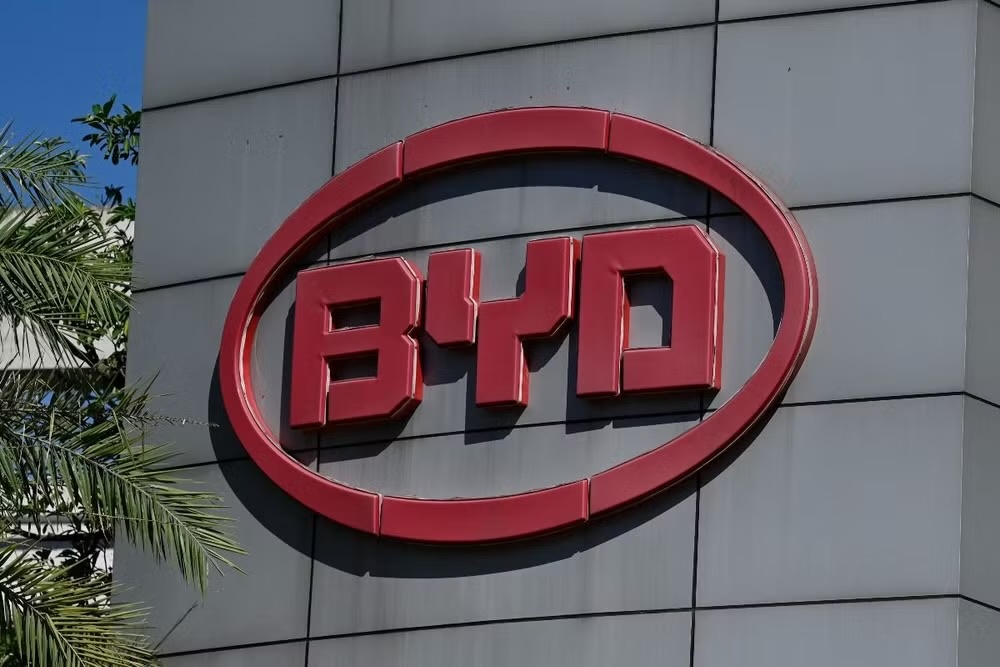undefined Hãng xe điện BYD phát triển pin sạc siêu tốc, thời gian sạc chỉ 12 phút