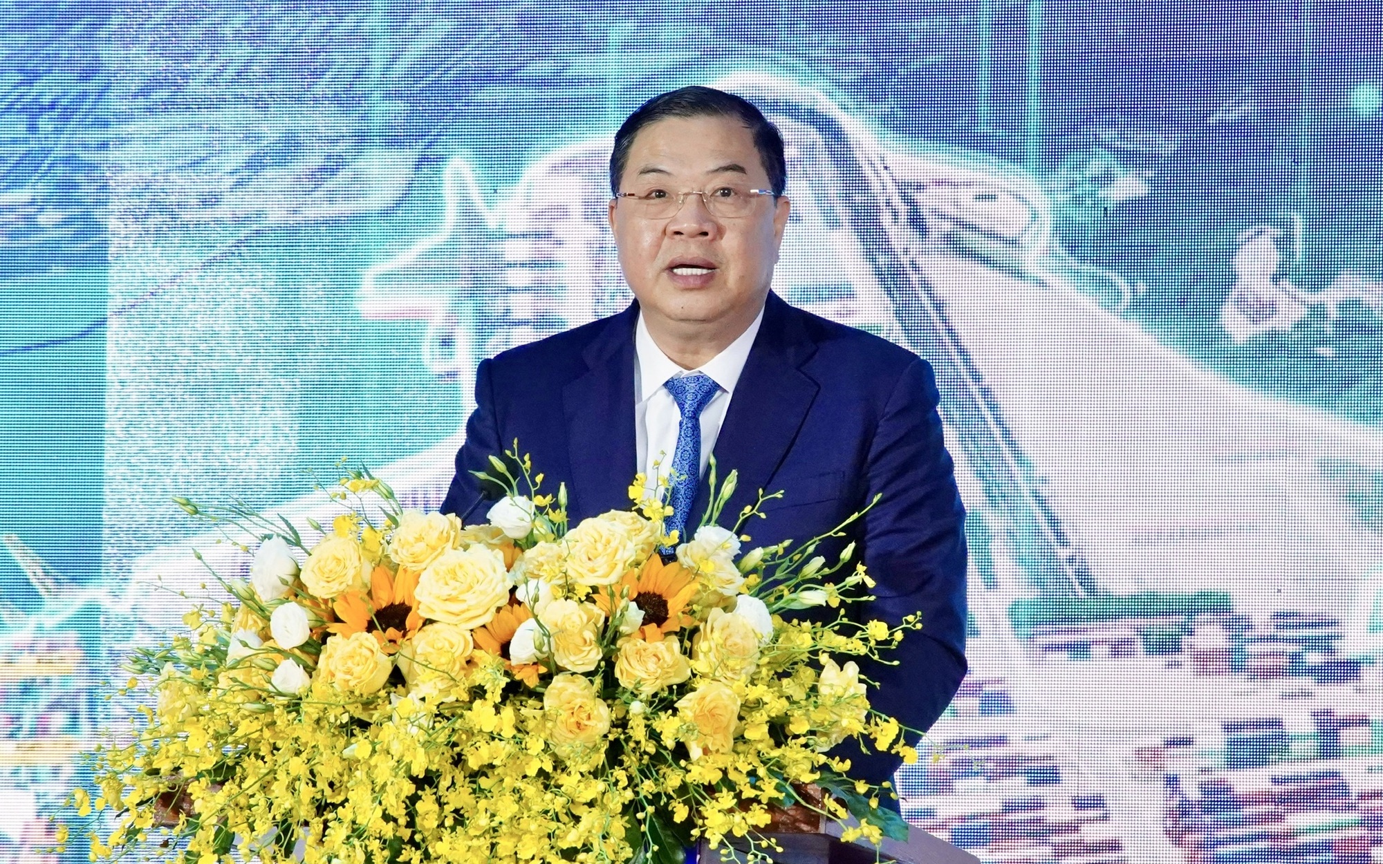 Phó Thủ tướng Thường trực Phạm Gia Túc đề nghị TP. Đà Nẵng và nhà đầu tư thống nhất hành động với tinh thần nhanh chóng và hiệu quả để Dự án hoàn thành đúng tiến độ, bảo đảm chất lượng - Ảnh: VGP/Thế Phong
