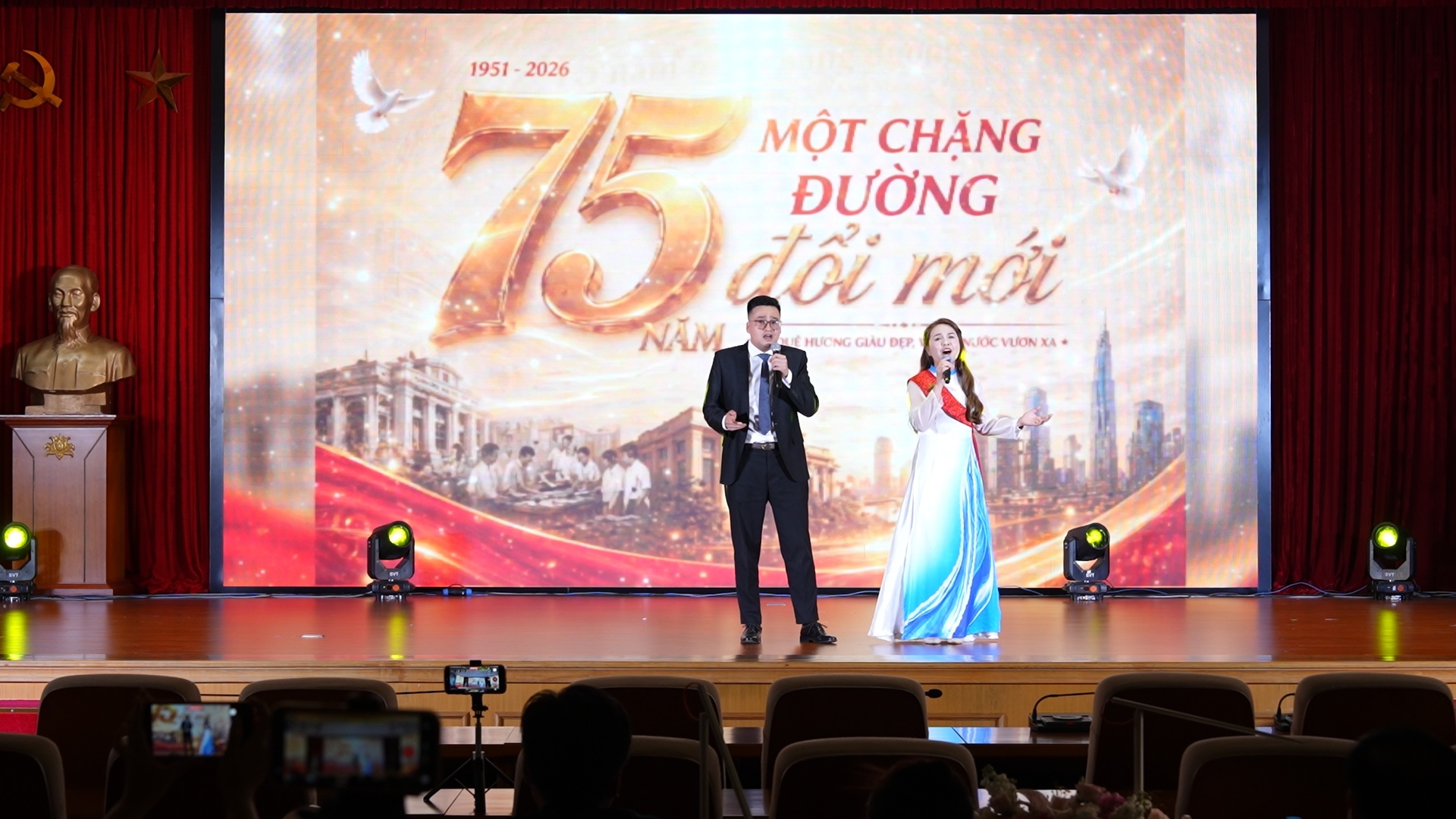 Hội thi văn nghệ NHNN chi nhánh Khu vực 1 năm 2026: Sôi nổi, gắn kết và giàu cảm xúc