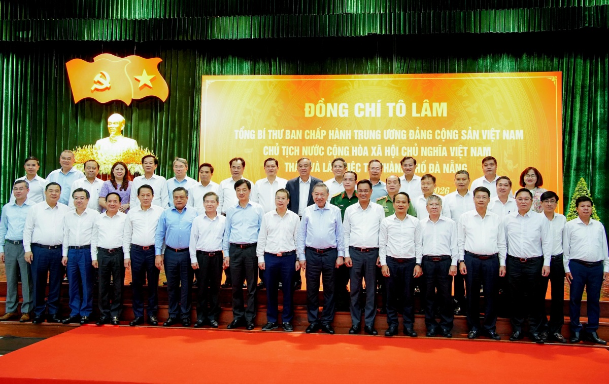 undefined Tổng Bí thư Tô Lâm chỉ đạo Đà Nẵng định vị lại mô hình phát triển, hướng tới tăng trưởng bền vững