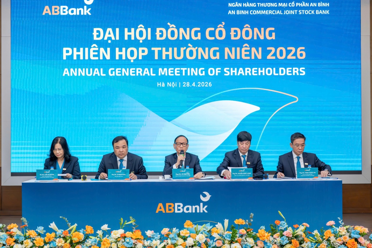 ABBank sẽ nâng vốn lên hơn 20.000 tỷ đồng, quý IV/2026 niêm yết trên HOSE ABBank sẽ nâng vốn lên hơn 20.000 tỷ đồng, quý IV/2026 niêm yết trên HOSE