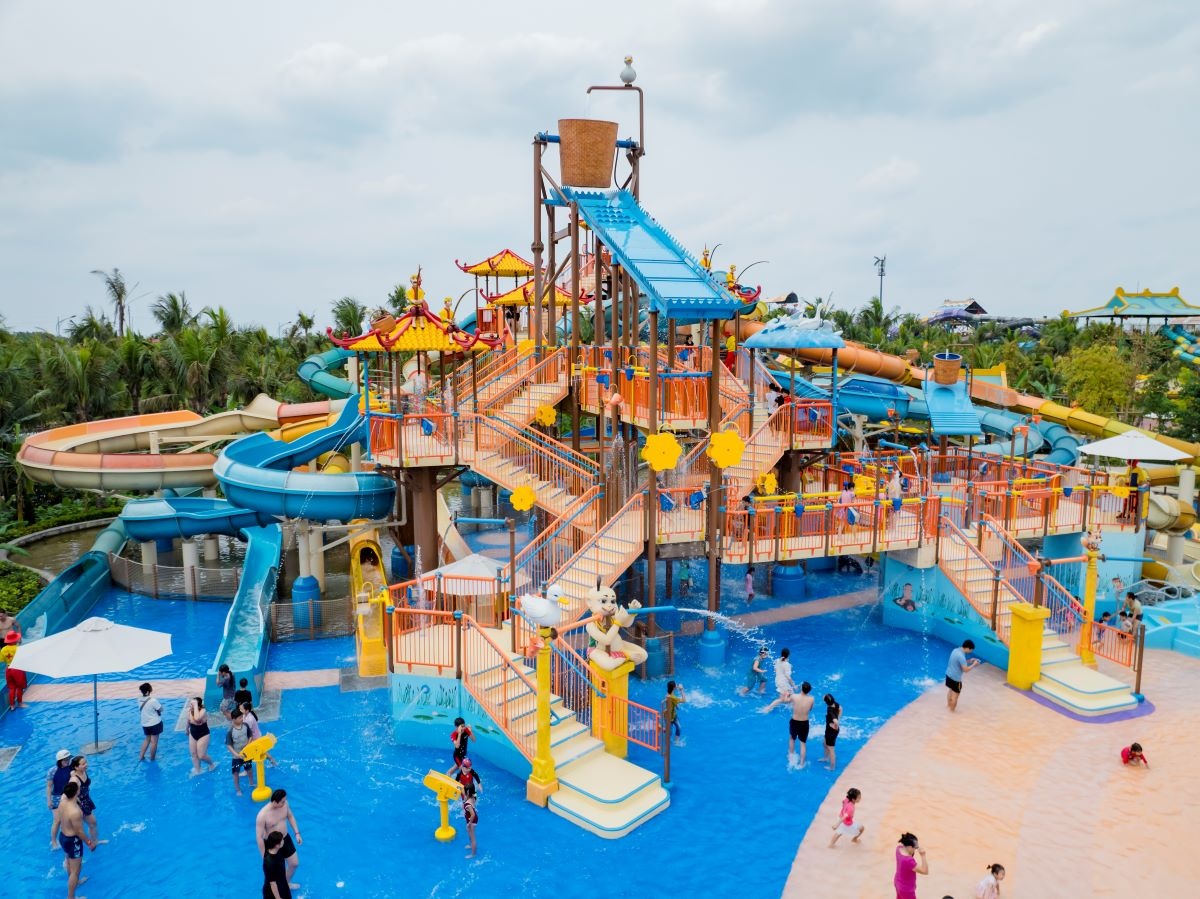 Hàng nghìn khách check-in tại Sun World Ha Nam dịp Giỗ Tổ, hứa hẹn sức hút lớn dịp 30/4 - 1/5