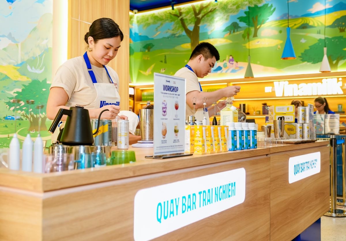 Vinamilk tiên phong tạo xu hướng tiêu dùng mới, mở rộng mục đích sử dụng sữa cho nhu cầu ẩm thực và pha chế đồ uống. Ảnh: Vi Nam