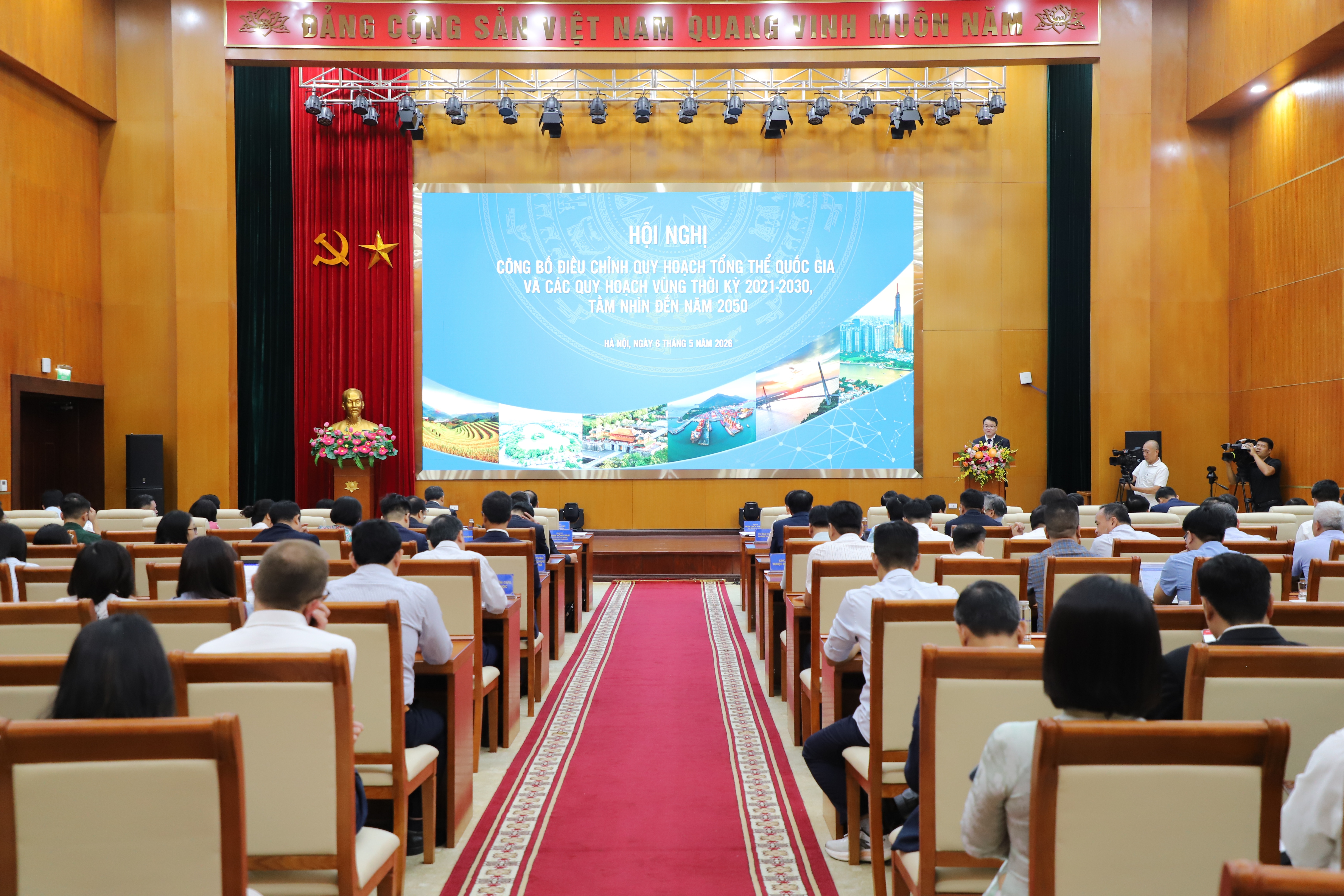 Điều chỉnh Quy hoạch tổng thể quốc gia: “Bản đồ định hướng” của quá trình phát triển Điều chỉnh Quy hoạch tổng thể quốc gia: “Bản đồ định hướng” của quá trình phát triển