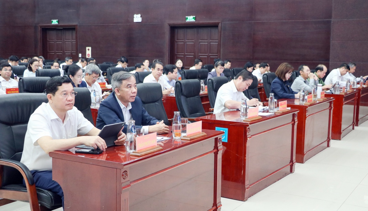 Chính quyền địa phương 2 cấp: Bộ máy tinh gọn, phục vụ người dân thực chất hơn Chính quyền địa phương 2 cấp: Bộ máy tinh gọn, phục vụ người dân thực chất hơn
