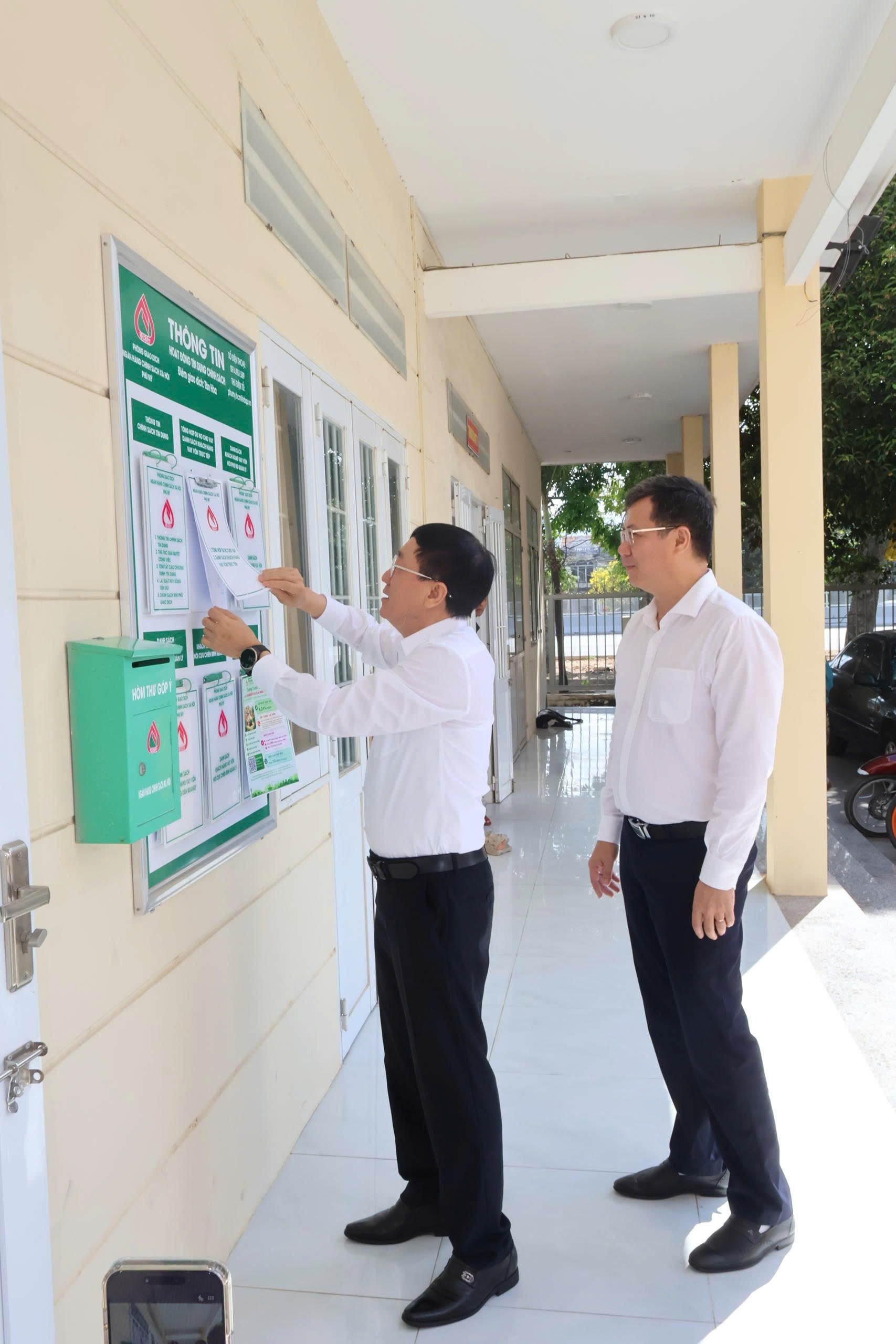 hoạt động tín dụng chính sách xã hội trên địa bàn Thành phố tiếp tục đạt được nhiều kết quả tích cực. hoạt động tín dụng chính sách xã hội trên địa bàn Thành phố tiếp tục đạt được nhiều kết quả tích cực.