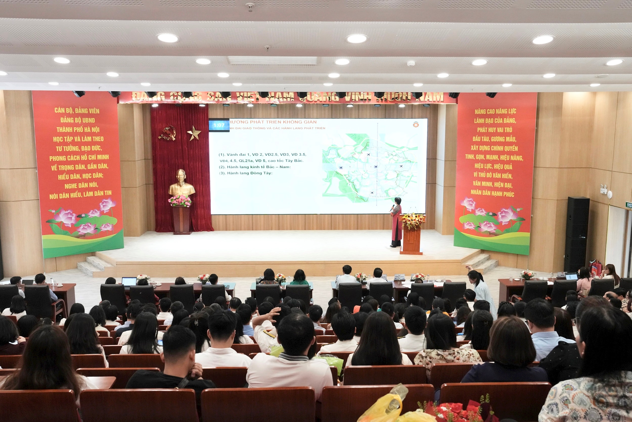 Đảng bộ NHNN Khu vực 1 giành giải Nhất vòng sơ khảo Hội thi Báo cáo viên, tuyên truyền viên giỏi năm 2026 dsc01021.jpg