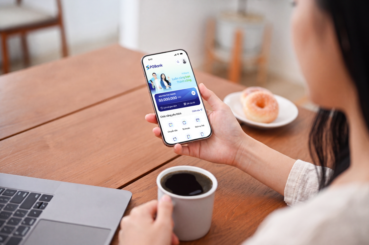 Sự chuyển mình của PGBank trên cuộc đua công nghệ số: Nâng cấp nền tảng hợp kênh, tối ưu hóa trải nghiệm Sự chuyển mình của PGBank trên cuộc đua công nghệ số: Nâng cấp nền tảng hợp kênh, tối ưu hóa trải nghiệm