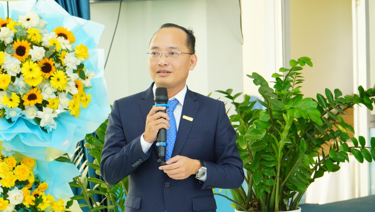 Từ Mobile Banking đến AI Banking: Chủ động đón đầu cuộc đua tài chính mới Từ Mobile Banking đến AI Banking: Chủ động đón đầu cuộc đua tài chính mới