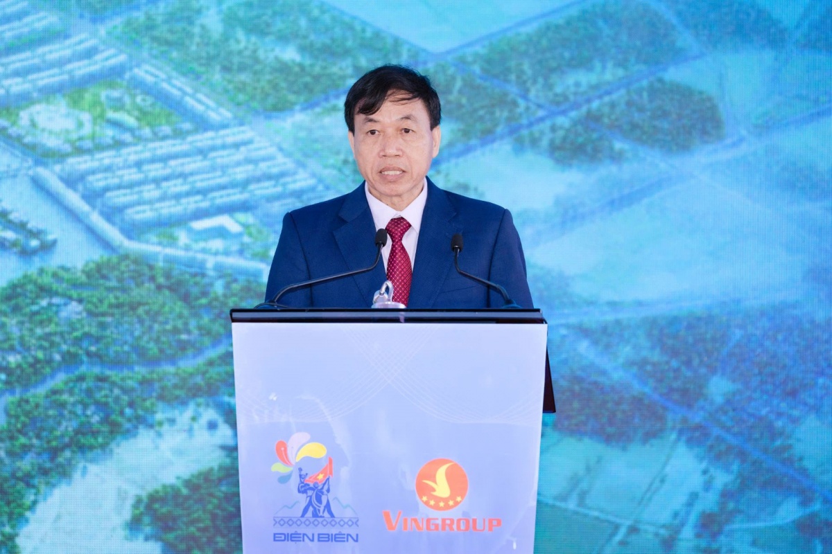 Ông Lê Văn Lương - Phó Bí thư Tỉnh ủy, Chủ tịch UBND tỉnh Điện Biên phát biểu chỉ đạo tại sự kiên Ông Lê Văn Lương - Phó Bí thư Tỉnh ủy, Chủ tịch UBND tỉnh Điện Biên phát biểu chỉ đạo tại sự kiên