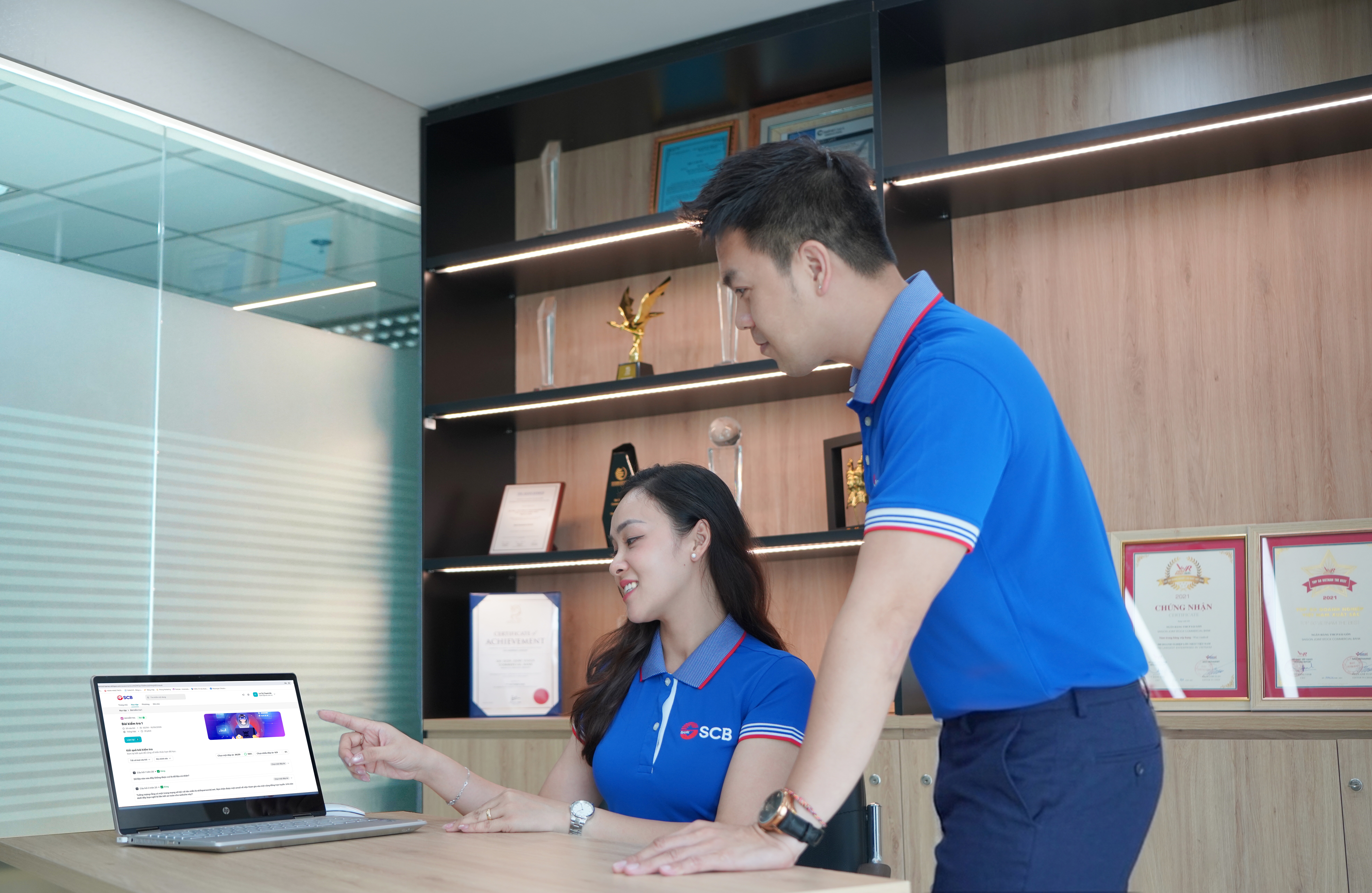 CNBV SCB tham gia đào tạo trực tuyến các khóa học trong phong trào “Bình dân học vụ số” năm 2026 CNBV SCB tham gia đào tạo trực tuyến các khóa học trong phong trào “Bình dân học vụ số” năm 2026