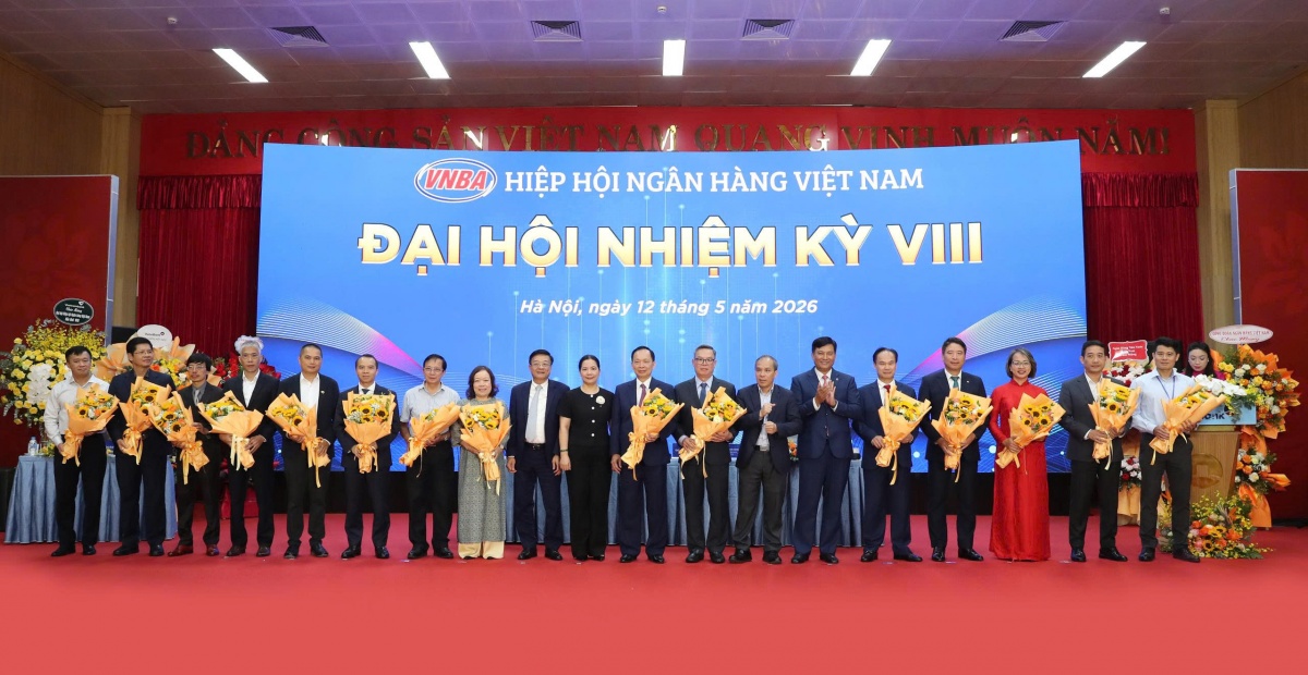 VNBA khẳng định vai trò cầu nối, đồng hành cùng sự phát triển bền vững của ngành Ngân hàng VNBA khẳng định vai trò cầu nối, đồng hành cùng sự phát triển bền vững của ngành Ngân hàng