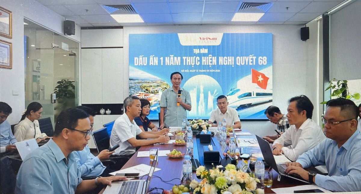 Tọa đàm “Dấu ấn 1 năm thực hiện Nghị quyết 68” Tọa đàm “Dấu ấn 1 năm thực hiện Nghị quyết 68”