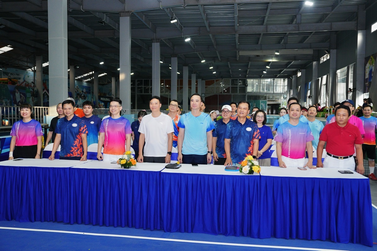 Các đơn vị ngành Ngân hàng tranh tài tại giải giao hữu Pickleball Sôi nổi giải Pickleball giao hữu giữa các đơn vị ngành Ngân hàng