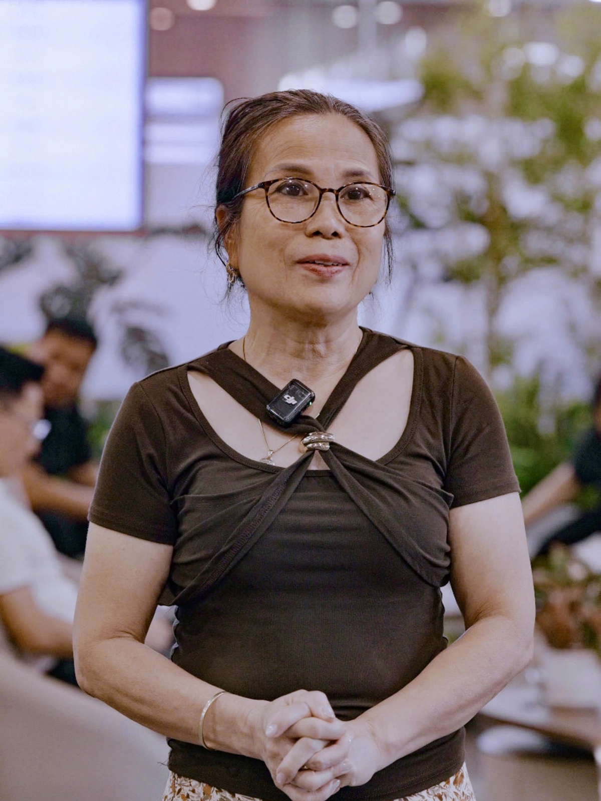 Bà Phạm Thị Nga “mạnh tay” xuống tiền vì tin tưởng vào uy tín thương hiệu của Vinhomes. Bà Phạm Thị Nga “mạnh tay” xuống tiền vì tin tưởng vào uy tín thương hiệu của Vinhomes.